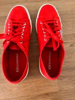 Superga Damen Sneakers in rot Nordrhein-Westfalen - Meerbusch Vorschau