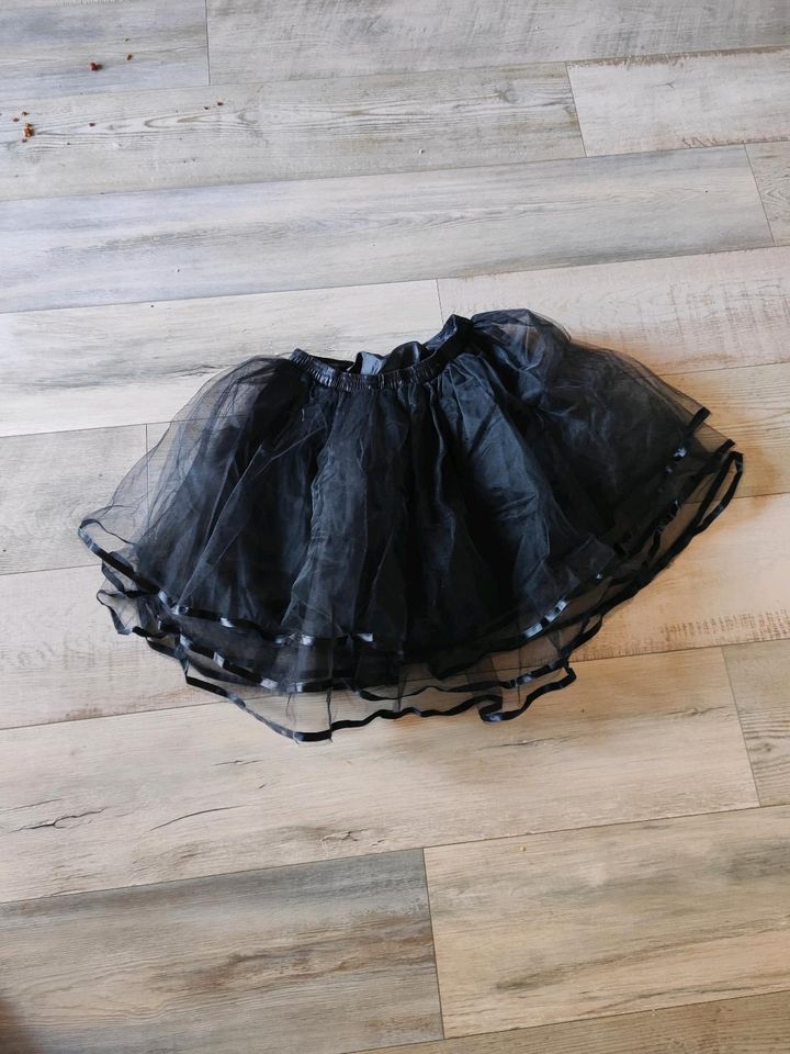 Petticoat. Schwarz in Kirchgellersen