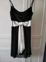 Yessica Kleid Gr. 36, schwarz-weiß, Cocktail Ball Duisburg - Duisburg-Süd Vorschau