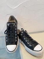 Converse Leder Schuhe ❗️TOP❗️ Niedersachsen - Gifhorn Vorschau