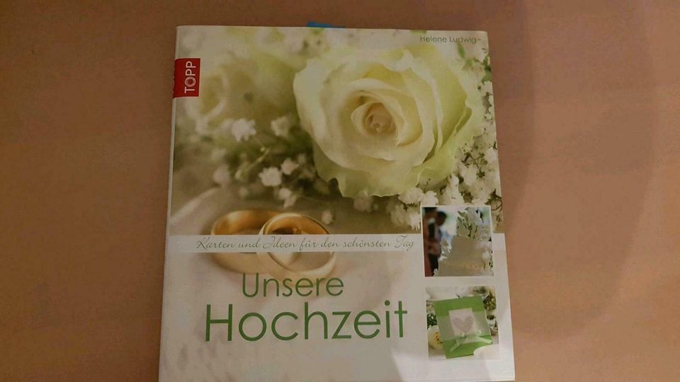 Neuwertiges Bastelbuch "Unsere Hochzeit" in Hamburg