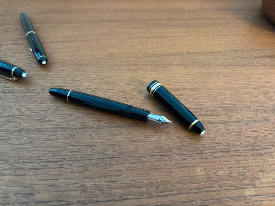 Montblanc Meisterstück Kolbenfüller 4810 in Köln