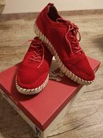 Schöne coole Mustang Sneakers, rot, Gr. 40 Bayern - Tapfheim Vorschau