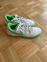 Nike Tempo, Hallenschuhe, Turnschuhe, Gr. 44, weiß/grün neon Baden-Württemberg - Karlsruhe Vorschau