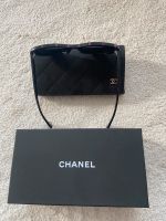 Chanel Ovale Sonnenbrille schwarz & rosa Hamburg Barmbek - Hamburg Barmbek-Süd  Vorschau