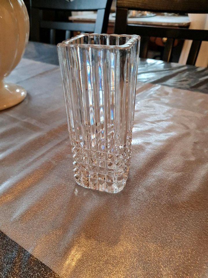 Vintage Geschliffene Eckige Kristall Glaskanne Vase ca 14cm Hoch in Oldenburg