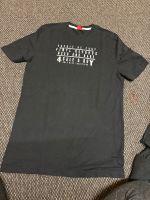 Esprit Herren T-Shirt Gr. L schwarz Nordrhein-Westfalen - Kerpen Vorschau