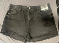 Kurze Hose / High waist Short kurz /hotpants neu  ! Köln - Kalk Vorschau