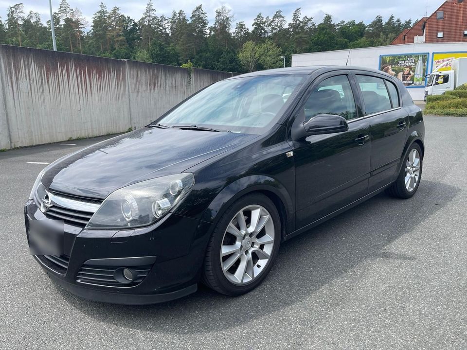 Opel Astra 2.0 Turbo 125kW in Schwaig