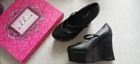 *** NEU _ PUMPS / SCHWARZ _ 4 CM GRÖßER WIRKEN _ SEHR SCHÖN *** Hessen - Grebenau Vorschau