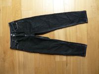 ❤️ BDG Mom-Jeans schwarz Gr. 24/30 Urban outfitters❤️ Nordrhein-Westfalen - Neuss Vorschau