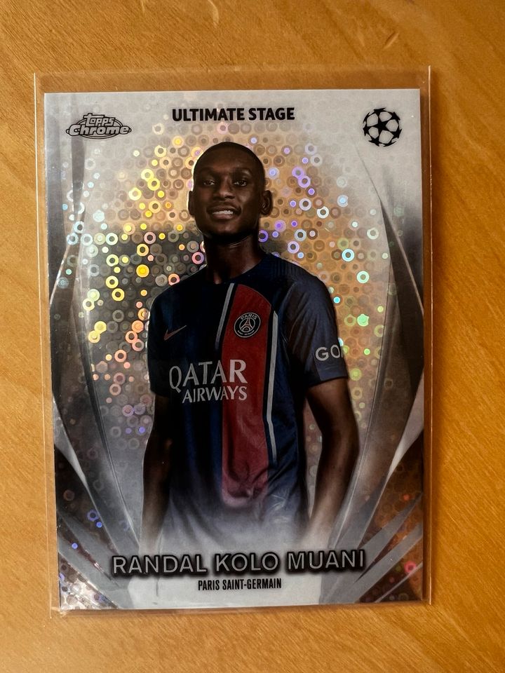 Topps Flagship UCC 23/24 Kolo Muani Ultimate Stage in Waldachtal