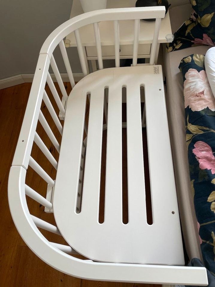 Babybay Beistellbett Original inkl. Matratze, Gitter, Rollen in Frankfurt am Main