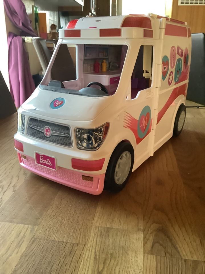 Barbie Krankenwagen in Toppenstedt