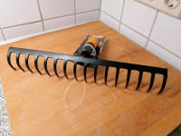 Fiskars Rechen 40 cm Harke Nordrhein-Westfalen - Neuss Vorschau