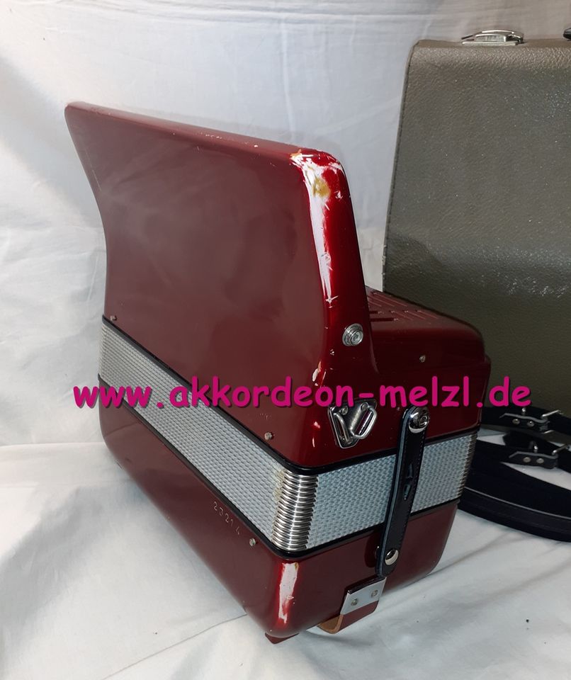 Akkordeon Hohner Student IV N 40 Bass überholt mit Gewährleistng in Regensburg