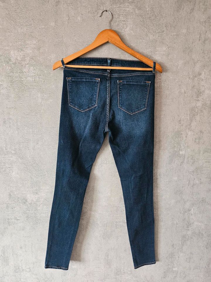 Ripped Jeans in Nienburg (Saale)