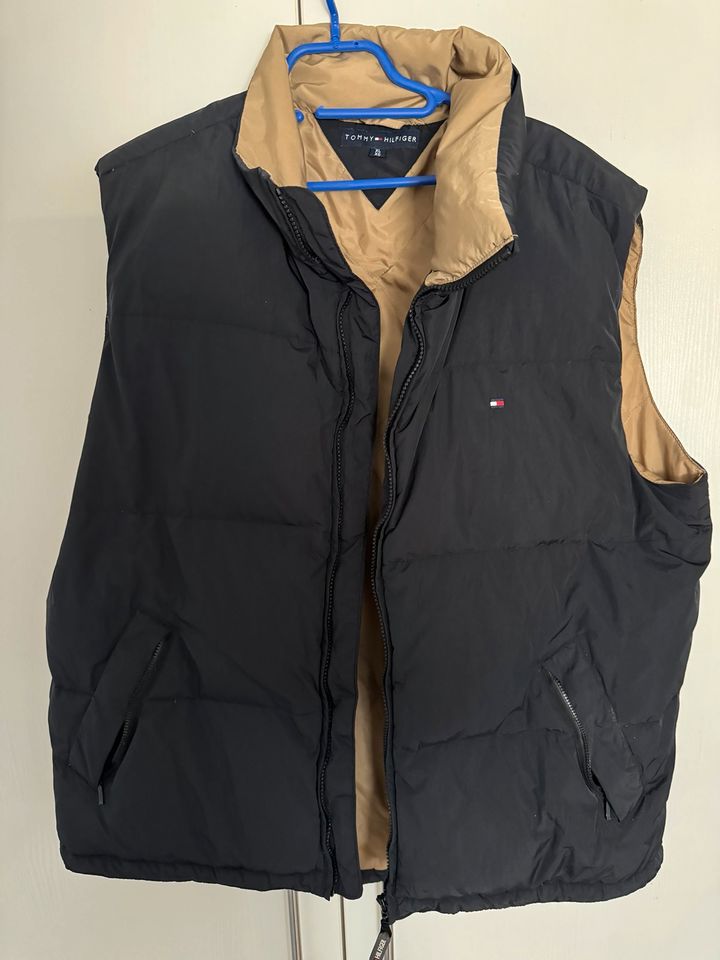 Tommy Hilfiger Weste XL wie neu in Lagerlechfeld