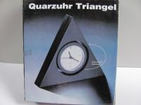 Quarzuhr "Triangel" schwarz - neuwertig - Niedersachsen - Braunschweig Vorschau