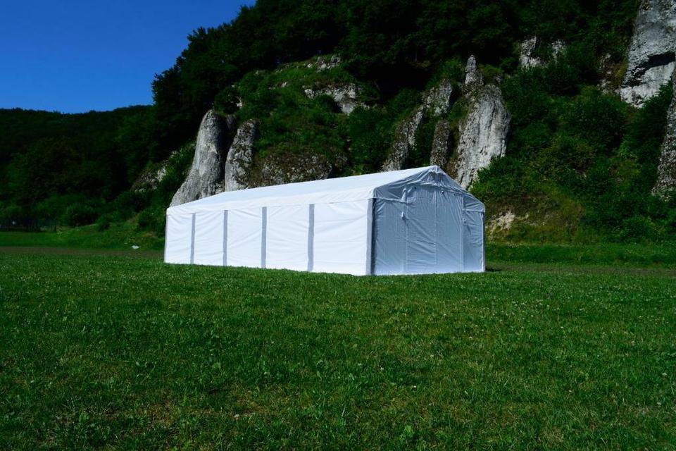 EXTRA starkes Lagerzelt 4x8x3 Garage ganzjährig Versand GRATIS in Görlitz