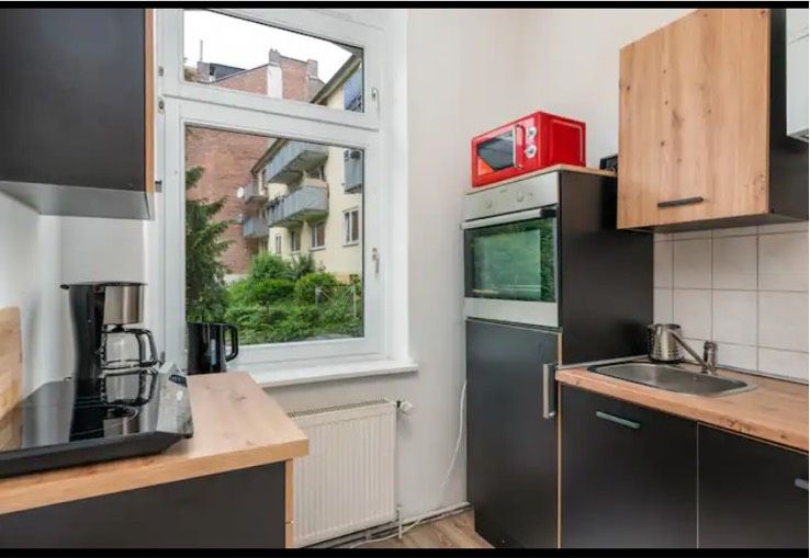 Wohnungsauflösung - Schlafsofa, Billardtisch, Küche in Kassel