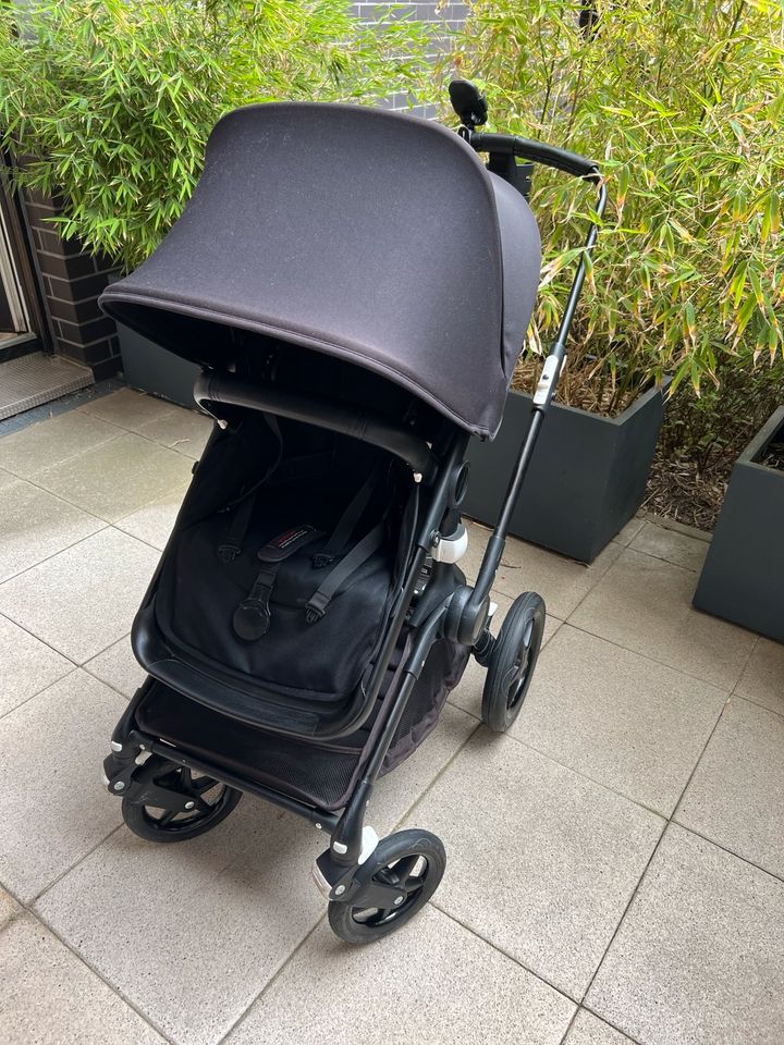 Bugaboo Fox Set - all black mit optionalem Kaiser Fußsack Nelly in Berlin