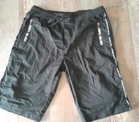 Kurze Sommerhose schwarz Gr. 170 TOP Schleswig-Holstein - Behrendorf Vorschau