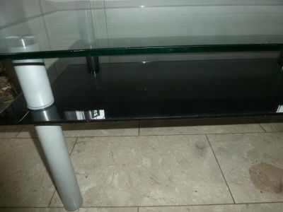 Couchtisch Wohnzimmertisch Glas massiv modern schwarz in Erkelenz