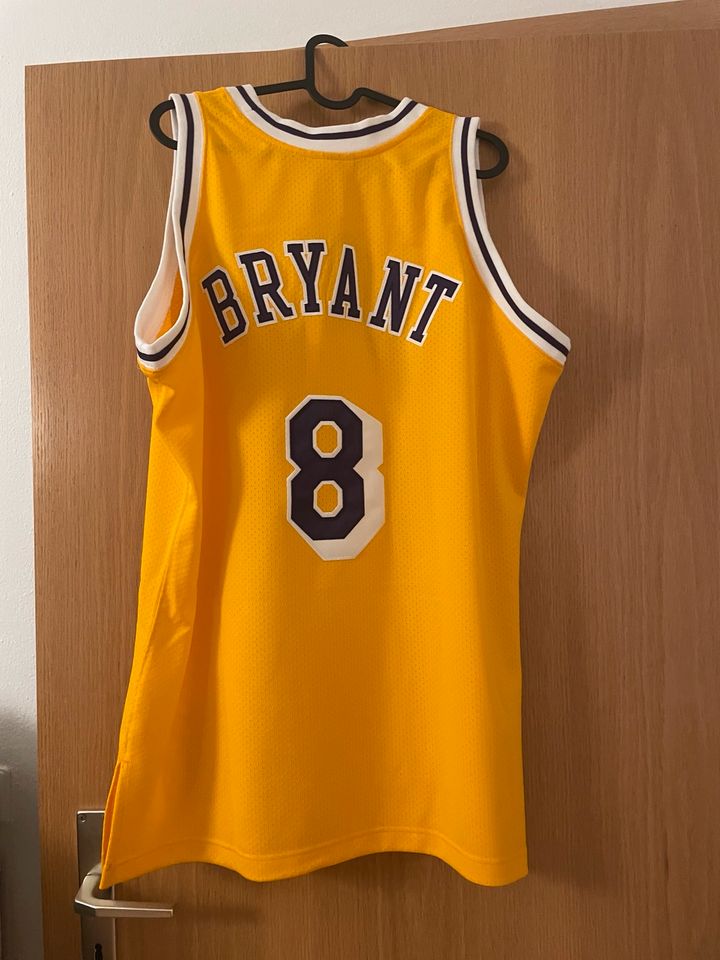 Kobe Bryant Trikot Hardwood Classic in St. Egidien