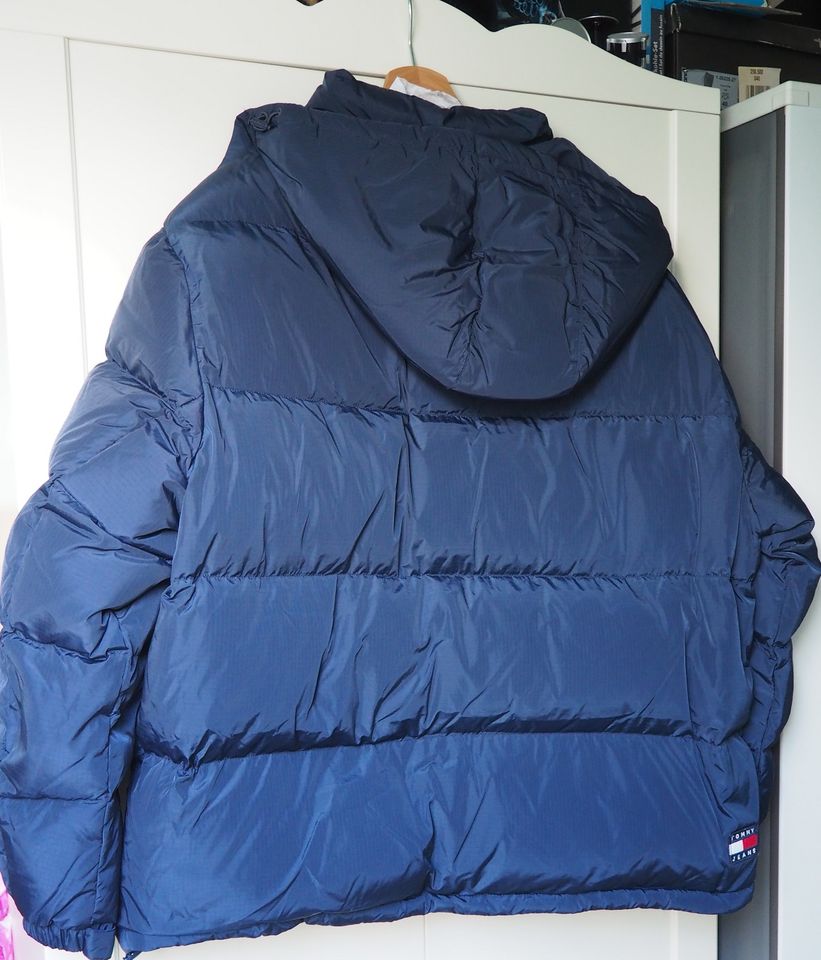 NEU! Tommy Hilfiger Curvy Daunenjacke Gr.3XL in Norderstedt