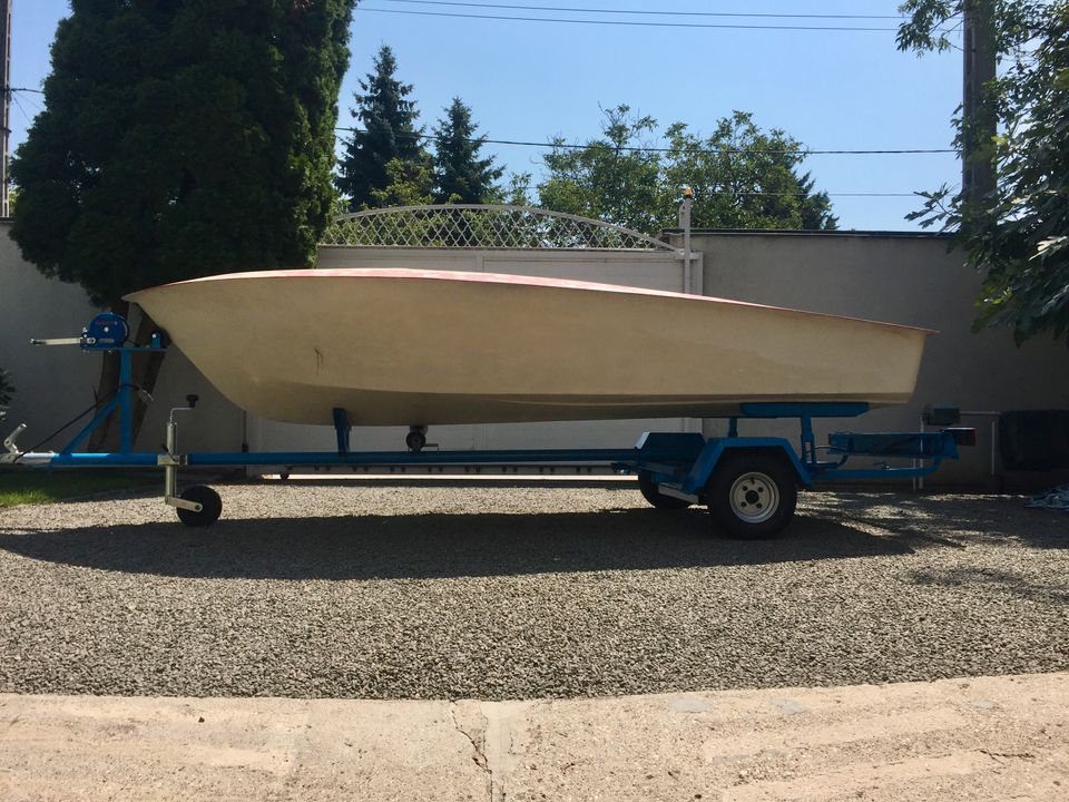 Oldtimer Libella Maus De-lux Motorboot von 1960 in München