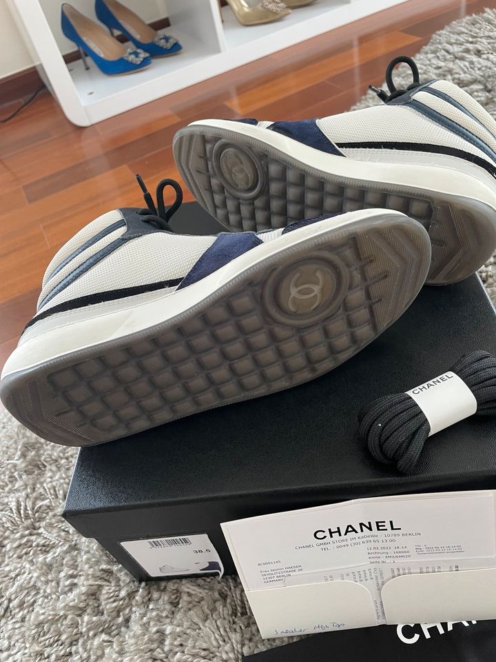 Chanel Sneaker High Top in Berlin