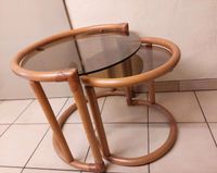 Vintage Tisch, Rattan mit Rauchglasplatte Essen-West - Holsterhausen Vorschau