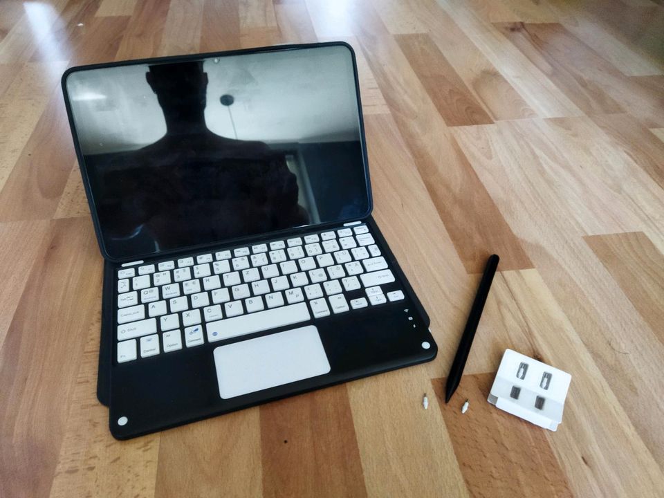 Xiaomi Tab 6 + Tastatur + Stift + OVP *NEU* in Leipzig