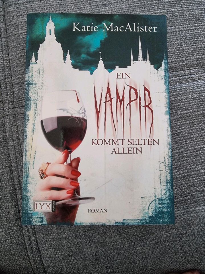 Ein Vampir kommt selten allein in Schwalmstadt