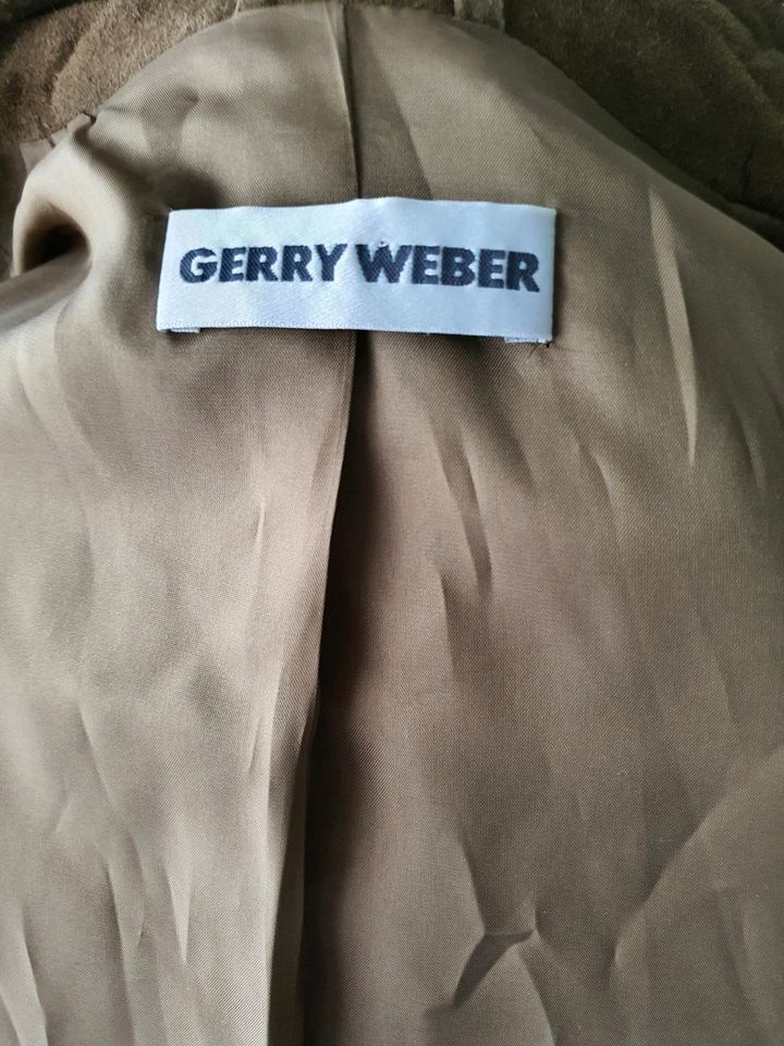 GERRY WEBER ❤️ LEDERJACKE 38 BRAUN TOP in Gebhardshain