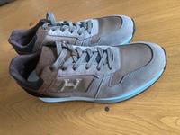 HOGAN neue Herren beige (US: 9) Sport/Turnschuhe (NEU: 420€) Baden-Württemberg - Bad Urach Vorschau