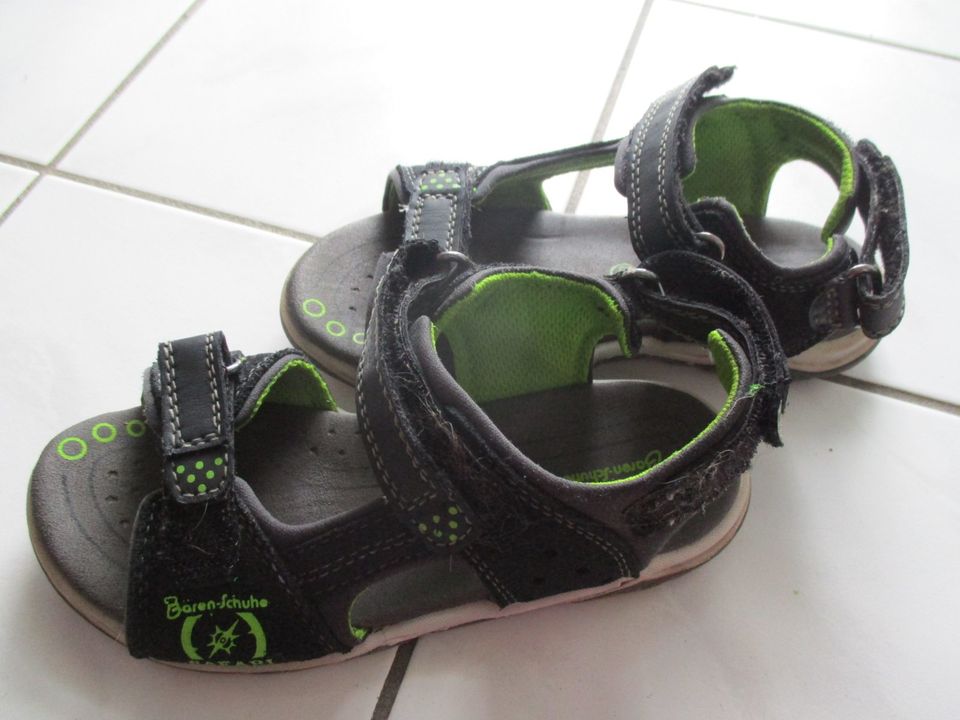 schöne Jungen Sandalen Sandaletten offene Schuhe Gr. 30 schwarz in Elxleben an der Gera