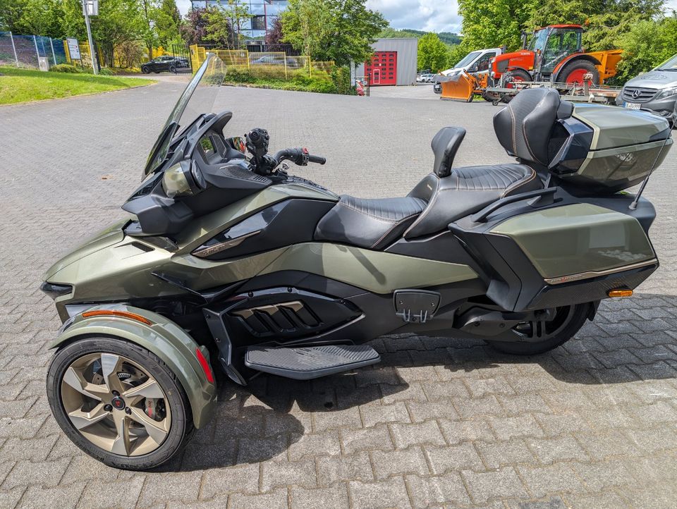 CAN AM SPYDER RT SEA TO SKY in Olpe