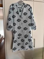 0039 italy Kleid hellblau Größe S neuwertig Baden-Württemberg - Ludwigsburg Vorschau