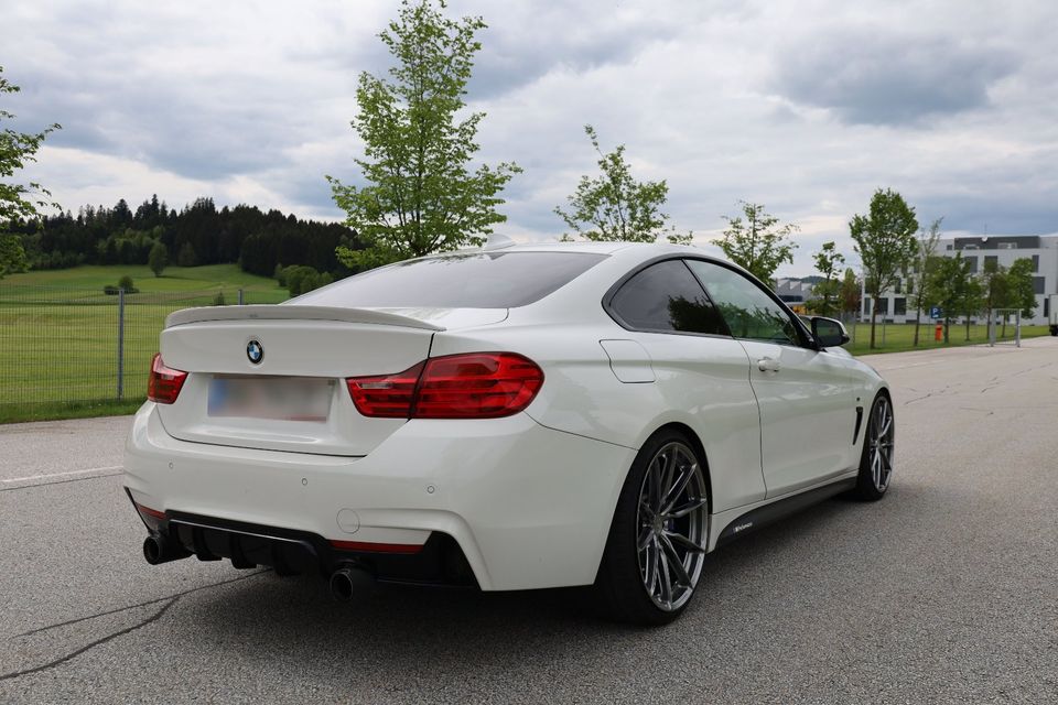 BMW 435i M Paket M Performance in Breitenberg