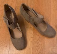 Neue Schuhe Pumps von Tamaris mit Absatz Baden-Württemberg - Weil am Rhein Vorschau