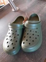 Schuhe Herren Badeschuhe wie Clogs Oliv BW Nato Hessen - Ranstadt Vorschau