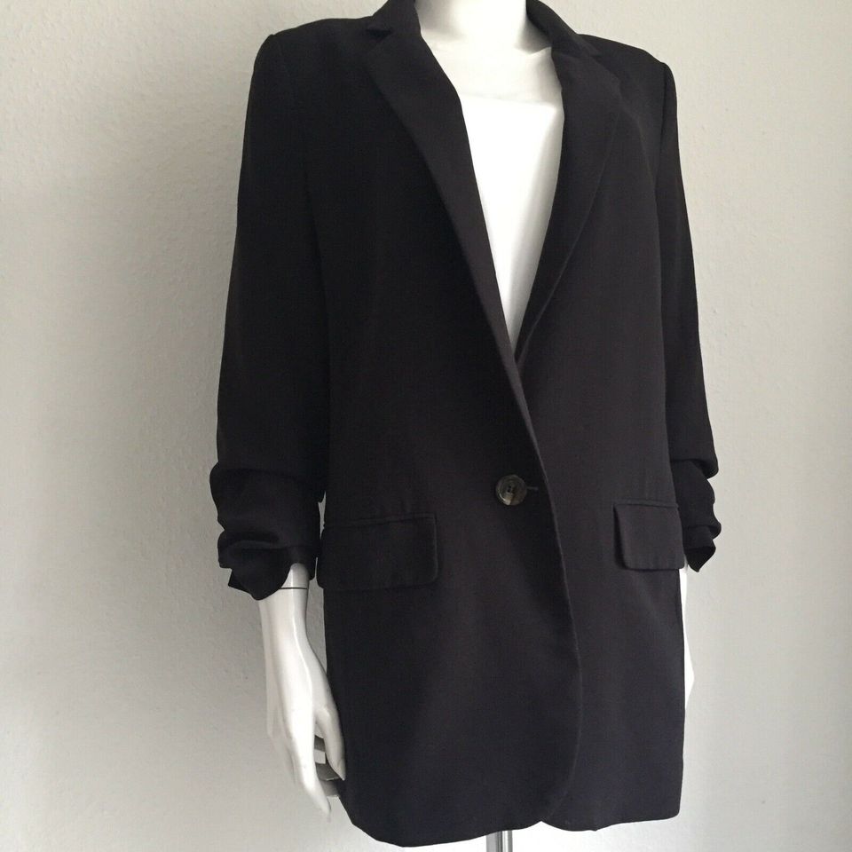 Blazer mit gerafften Ärmeln H&M schwarz wie neu Gr. 38 in Köln