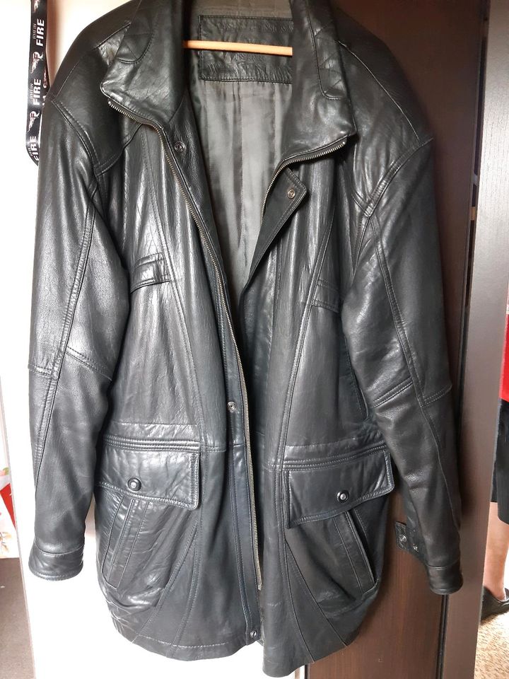 Schwarze Lederjacke Westbury gr.60 in Oberhausen