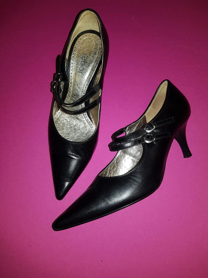 Damen GABOR ➤Pikes Pumps Leder schwarz G 38 Vintage 60 in Saarbrücken