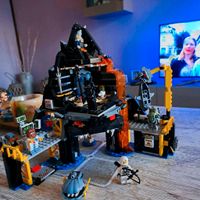 Lego Ninjago Garmadons Vulkanversteck Berlin - Marzahn Vorschau