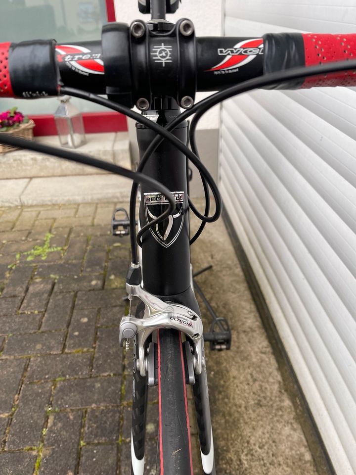 Rose Red Bull Pro SL Rennrad, Ultegra Flite, 56 cm in Königswinter