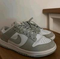 NIKE Dunk Low Grey Corduroy Gr. 40 Damen Sneaker Schuhe Bayern - Fürth Vorschau