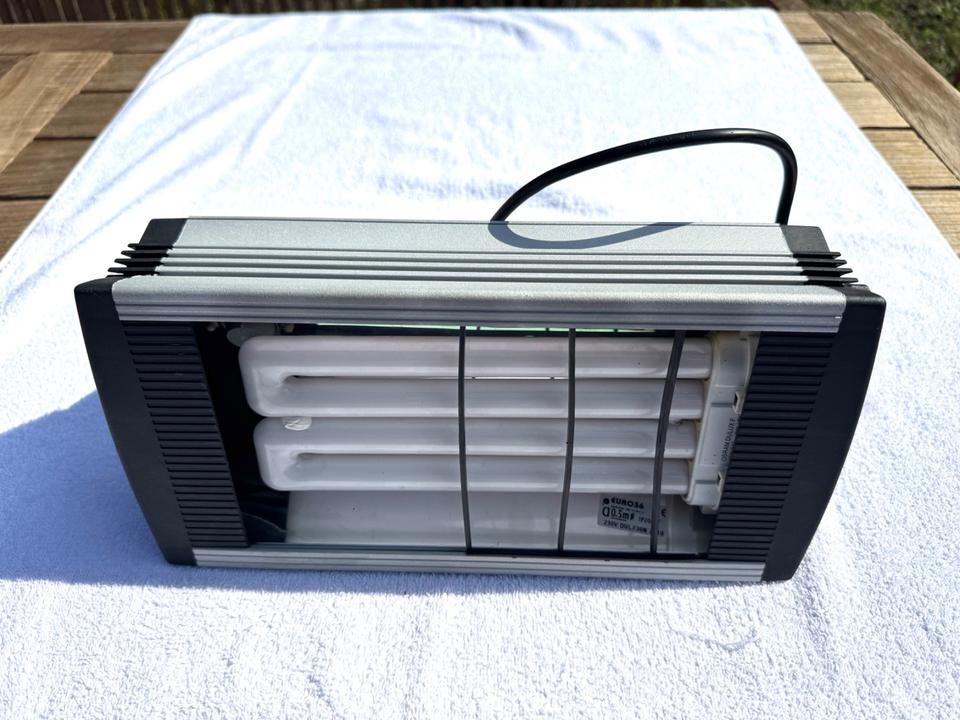 Scheinwerfer mit Montagebügel u. Stromschienenadapter, 36 Watt in Eschweiler